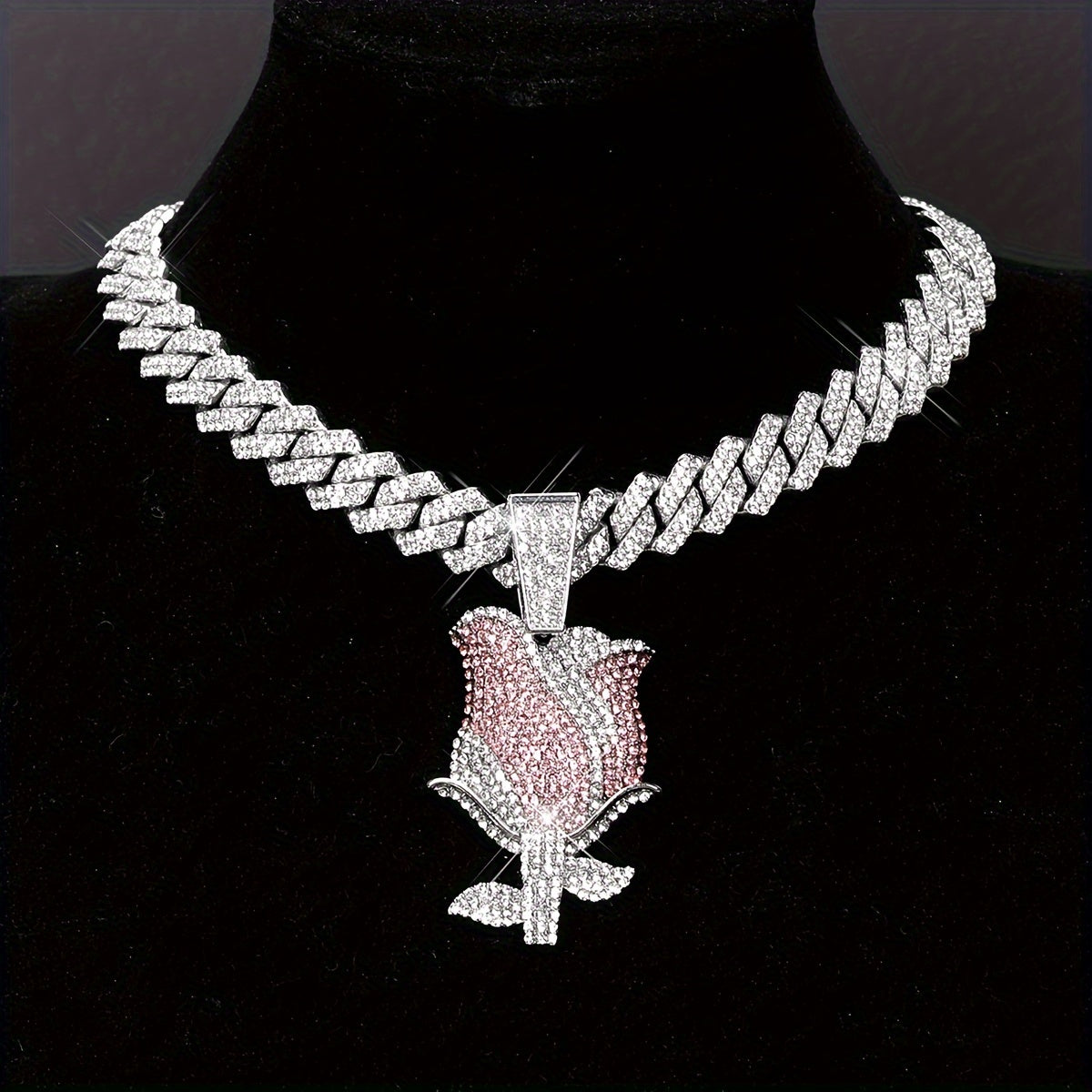 Rose Pendant Necklace with Synthetic Stones - Elegant Sexy Zinc Alloy & Rhinestones Necklace for Daily Wear