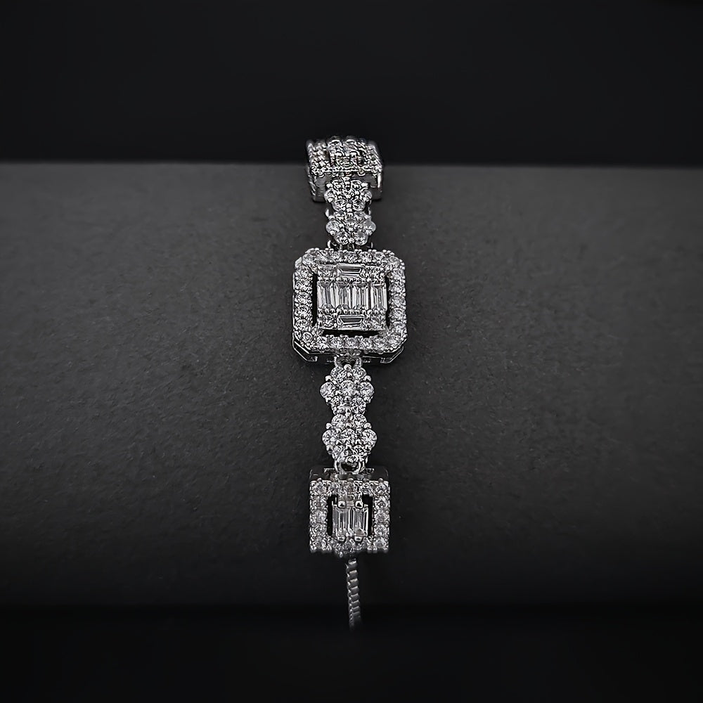 Fashionable And Elegant Synthetic Zirconia Bracelet, Geometric Light Jewelry, Versatile Bracelet with High Appearance,