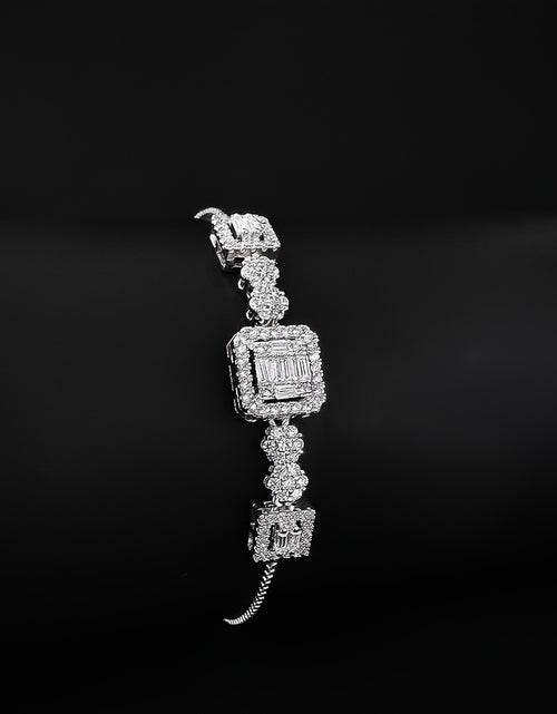 Load image into Gallery viewer, Fashionable And Elegant Synthetic Zirconia Bracelet, Geometric Light Jewelry, Versatile Bracelet with High Appearance,