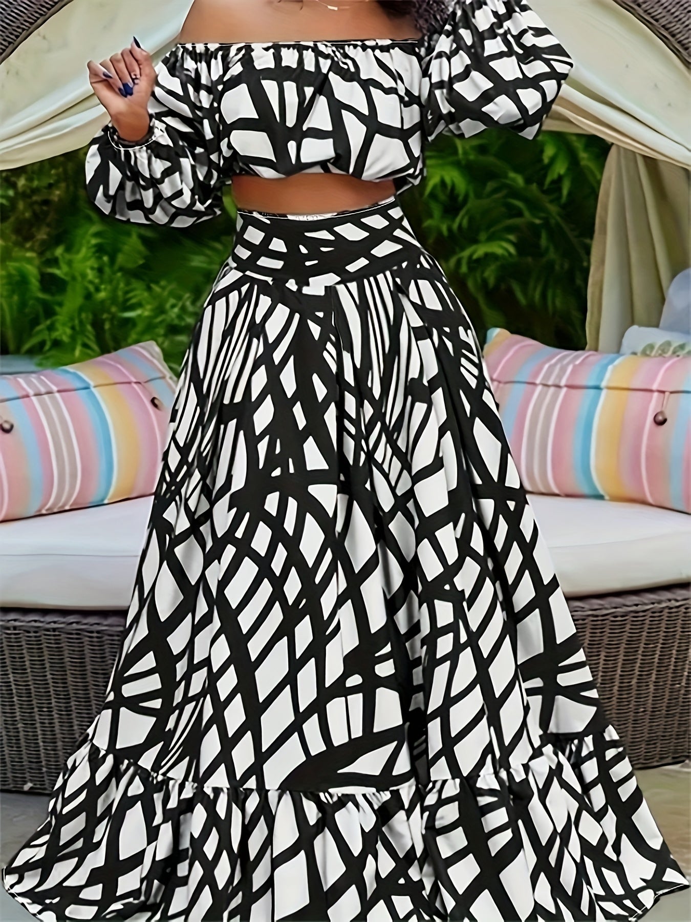 Fashionable Plus Size Elegant and Trendy One-Shoulder Short Top with Waist Collection Loose Zipper Half Skirt Set