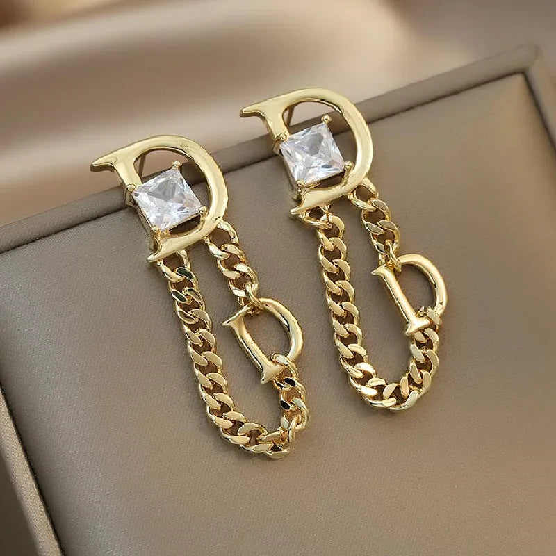New Design Fashion Jewelry Chain Tassel Letter D Square Zircon Earrings