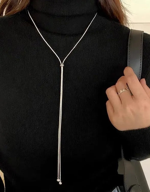 Load image into Gallery viewer, Simple Long Tassel Titanium Steel Chain Design Necklace