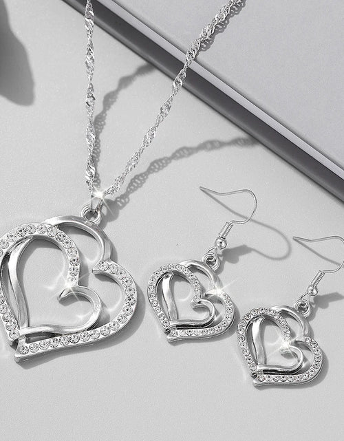 Load image into Gallery viewer, 3 Pcs Set Heart Shaped Jewelry Set Of Earrings Pendant Necklace For Women Exquisite Fashion Rhinestone Double Heart Jewelry Set