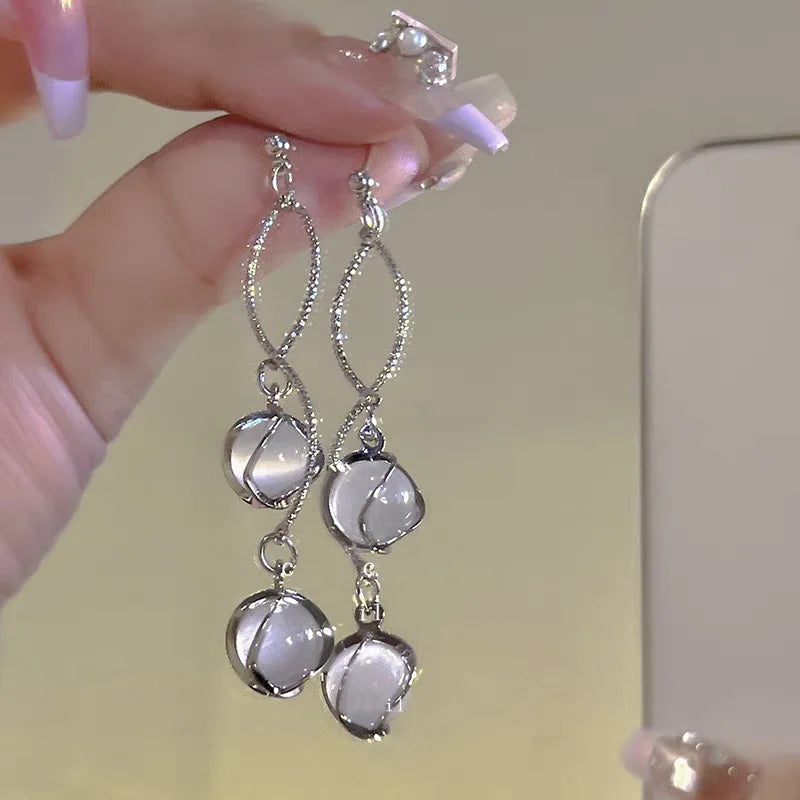 Elegant Long Copper Drop Earrings with round Cut Synthetic Gems