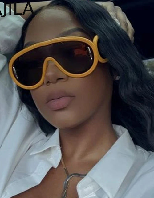 Load image into Gallery viewer, Oversized Wave Mask One-Piece Sunglasses Women Y2K Punk Sports Sun Glasses 2025