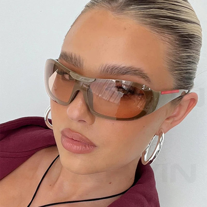 Vintage Large Frame Sunglasses for Women Fashion One Piece Y2K Sun Glasses Female Trending Shades UV400