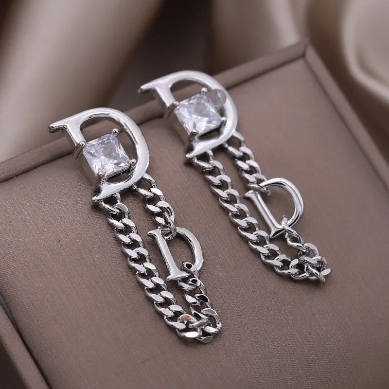New Design Fashion Jewelry Chain Tassel Letter D Square Zircon Earrings