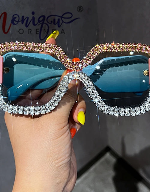 Load image into Gallery viewer, Oversized Sunglasses Big Frame Punk Sun Glasses