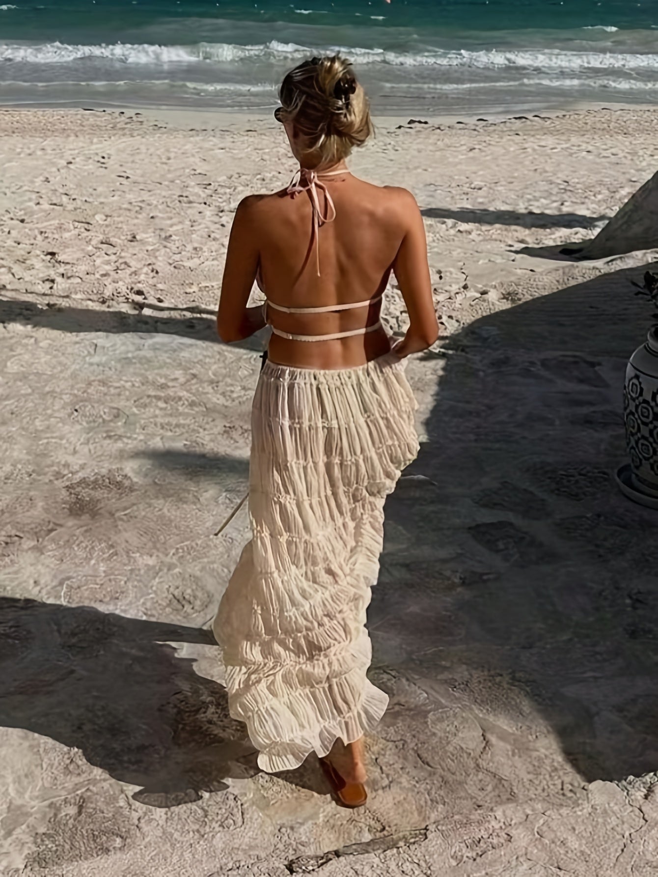 Two-Piece Women Romantic Gorgeous Simple Elegant Vacation Solid Color Sexy Backless Halter Halter Strap Lace Lace Vest Long Dress Set