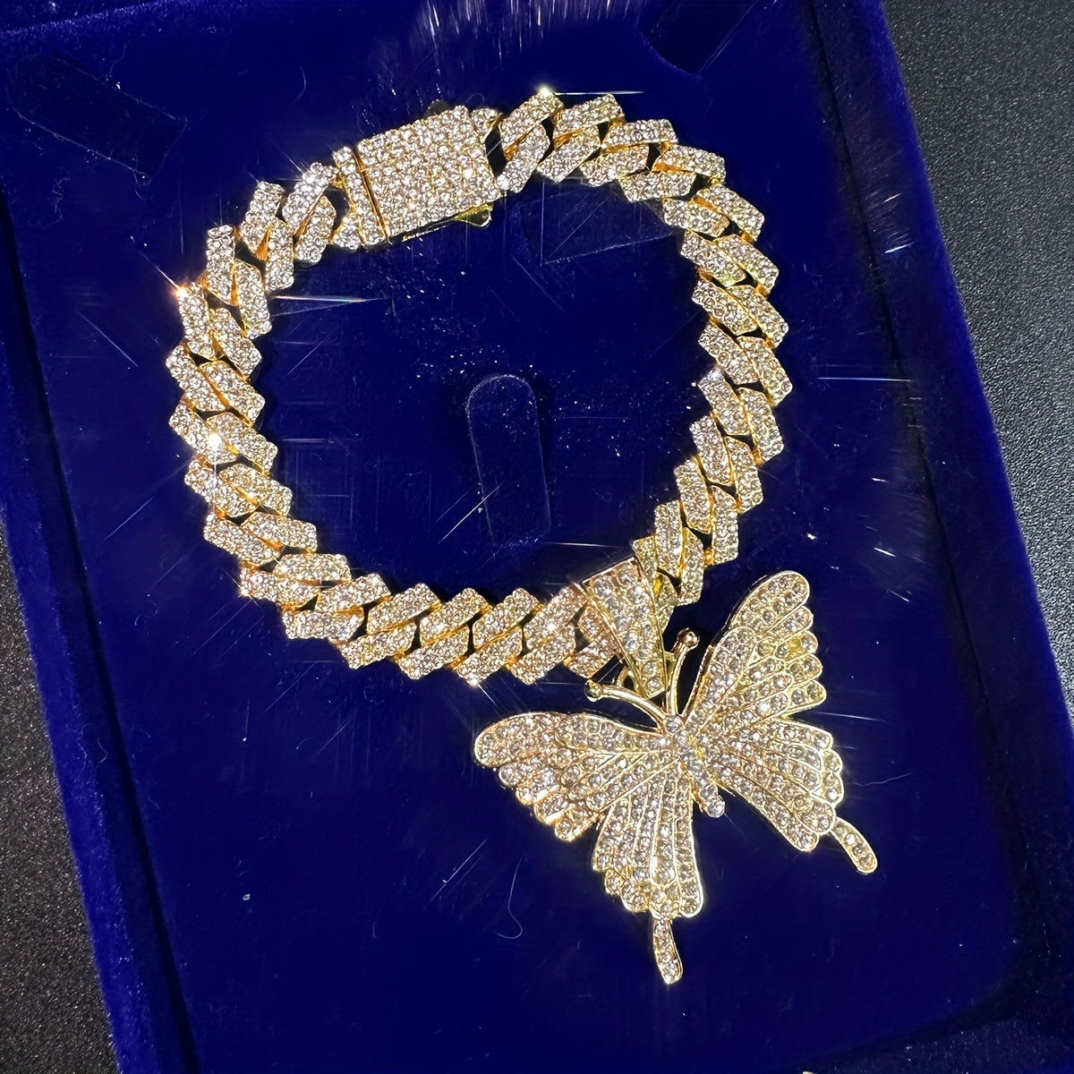 Shimmering Butterfly Rhinestone Anklet - Chic Cuban Link Chain for Women