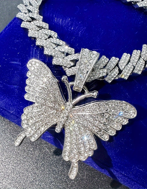 Load image into Gallery viewer, Shimmering Butterfly Rhinestone Anklet - Chic Cuban Link Chain for Women