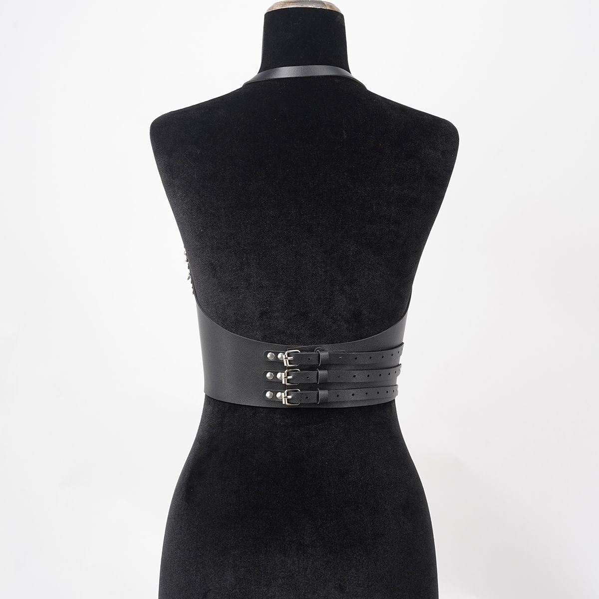 Women's Fashion Chest PU Chain Belt Gothic Style Chain Bra Multi-layer Chain Decoration
