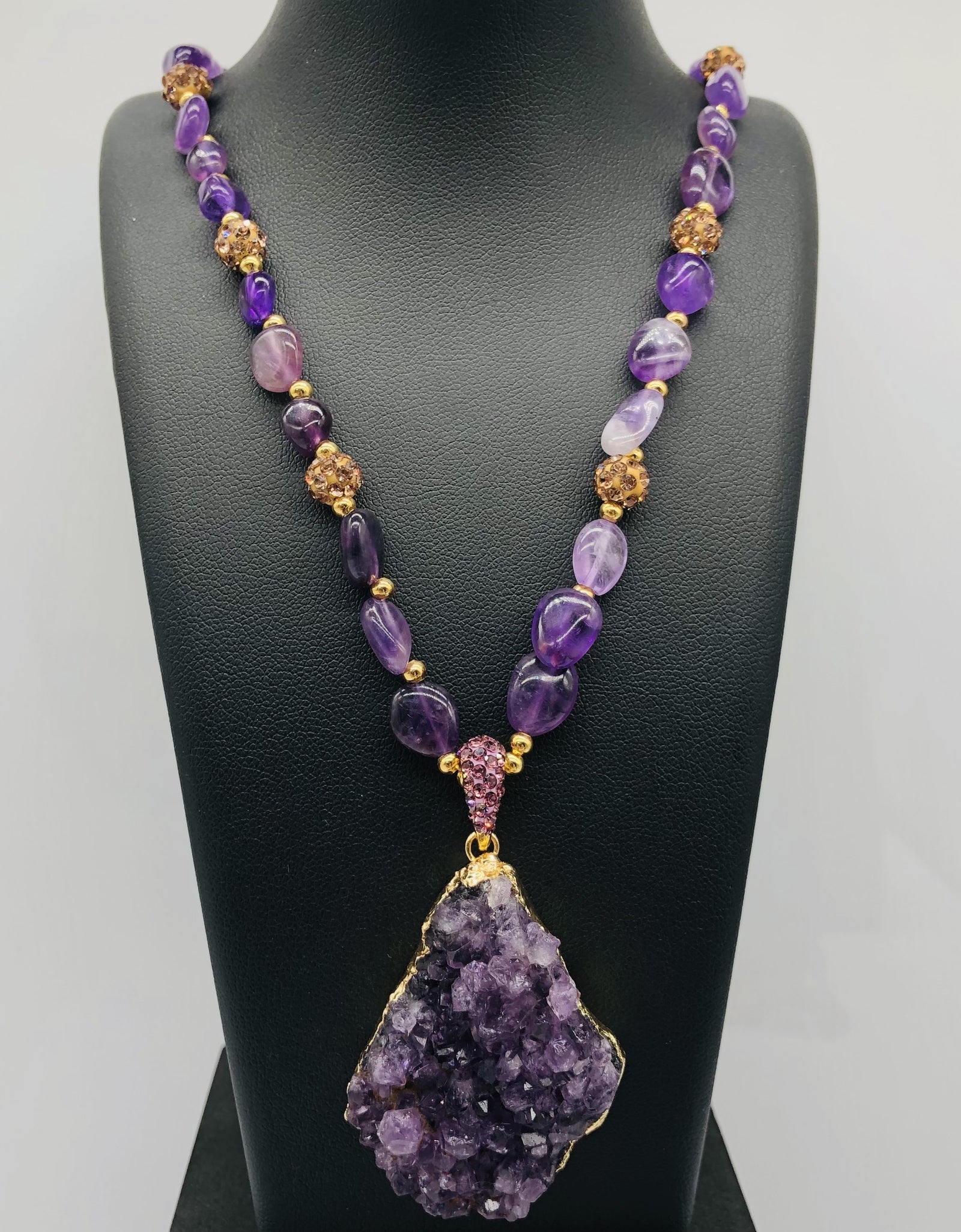 1pc Long Chain Necklace Featuring a Stunning Amethyst Pendant, Elegant and Sophisticated Jewelry for Everyday Wear