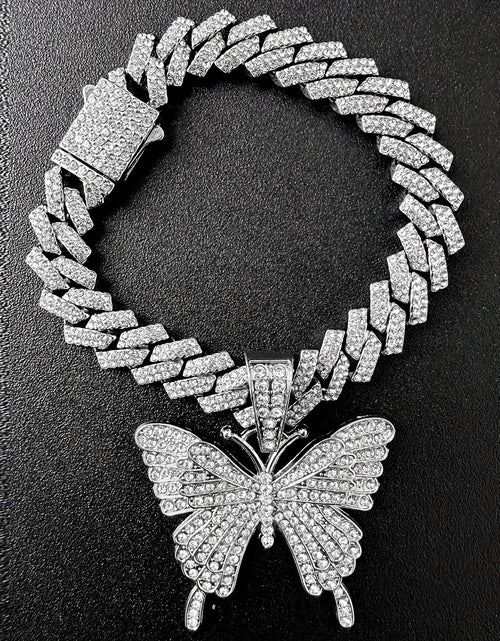 Load image into Gallery viewer, Shimmering Butterfly Rhinestone Anklet - Chic Cuban Link Chain for Women