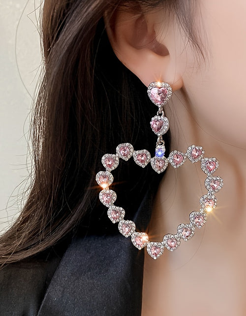 Load image into Gallery viewer, 1 pair of luxurious and elegant sparkling heart-shaped pendant earrings, sparkling with S925 silver inlaid synthetic Synthetic Zirconia, 925 sterling silver pillar.

