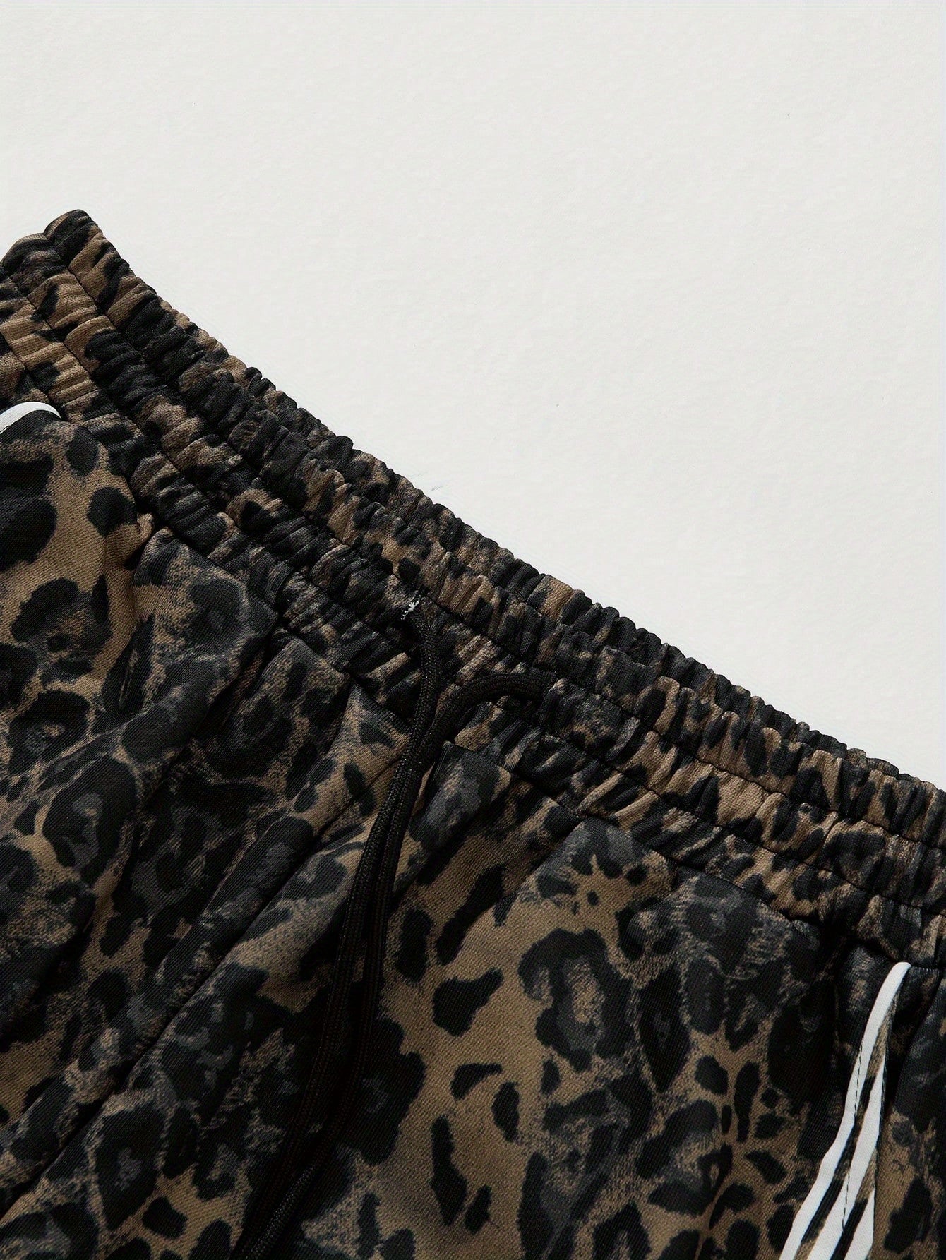 [Leopard Print, Sweatpants] Bold Graphic, Leopard Print Sweatpants - Men Jungle Joggers with Drawstring Waist, All-Season Casual Pants for Everyday & Formal Outfits - Streetwear Essentials