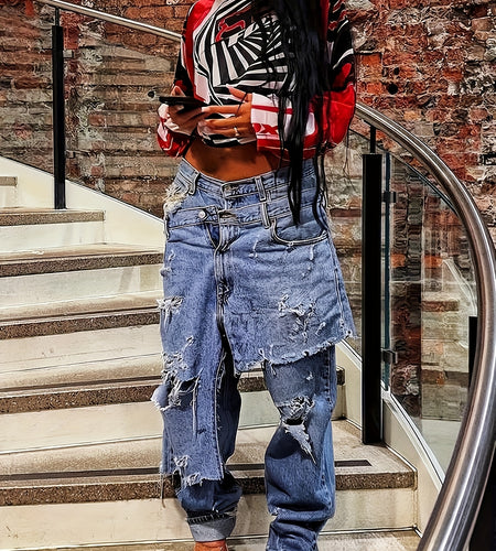 Edgy, Deconstructed Jeans  Women's 2-in-1 Low Rise Vintage Wash & Asymmetric Distressed Rips - Edgy Streetwear Denim Pants
