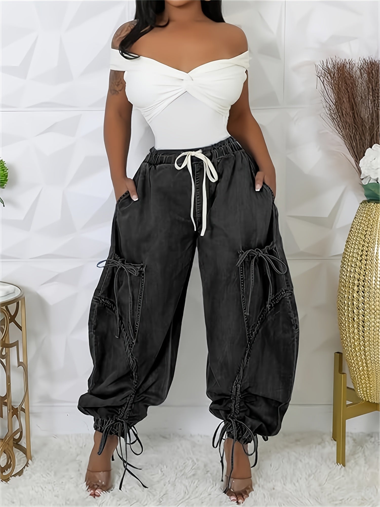 Women Baggy Denim Harem Pants - Elastic Drawstring Waist Wide Leg Jeans With Bow Tie & Pockets  (Vintage Distressed Wash)