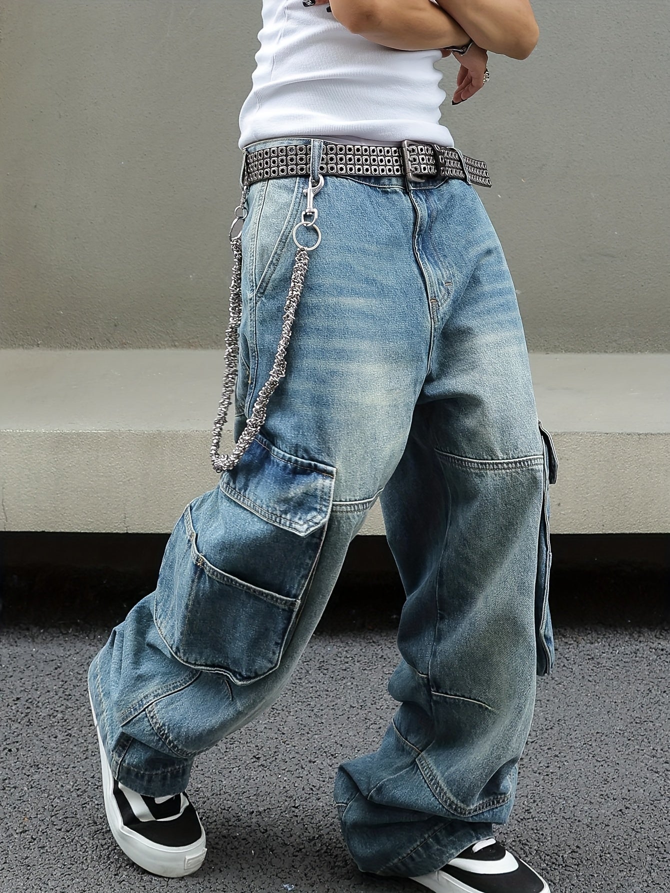 Men Vintage Washed Denim Cargo Pants - Loose Fit Wide-Leg Jeans with Multi-Pocket Storage, Distressed Details, Mid-Rise Design for Streetwear Style, Casual Outings, and All-Season Wear, Casual Attire, Flap Pockets