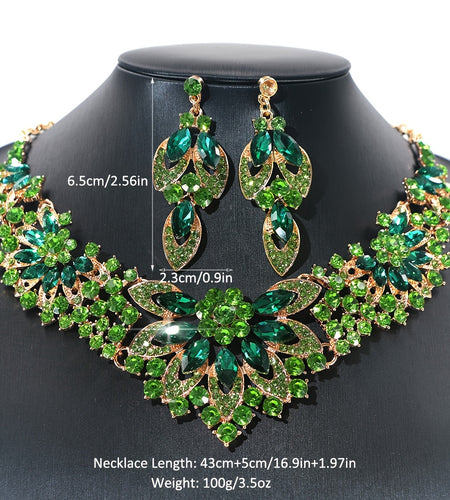 Vintage Inspired Exaggerated Bridal Jewelry Set - Wedding Necklace Earrings Set for Brides - Luxury Accents, Dangling Drops, and Elegant Design