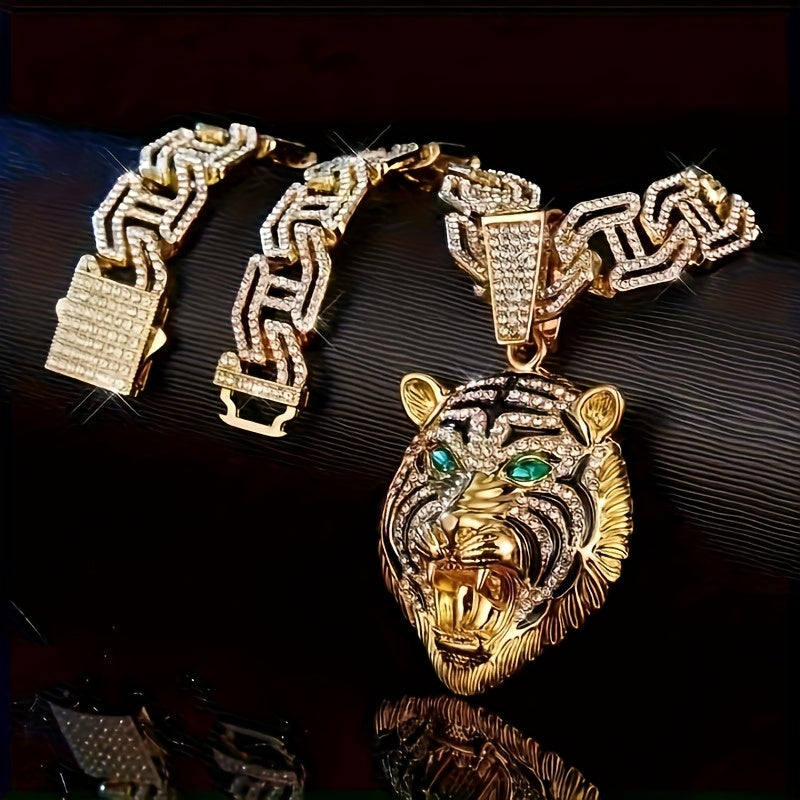 Men's Pioneer Lion Head Necklace - Bold Golden-Tone Chain with Eyes & -Accented Mane, Rap Jewelry Gift - Includes Gift Box, Lion Jewelry, Statement Piece, Eye catching Pendant, Detailed Craftsmanship