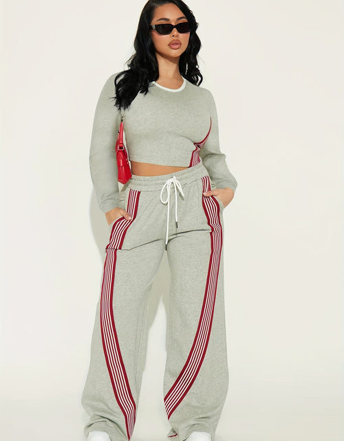 Load image into Gallery viewer, 2pcs Women Casual Long Sleeved Top And Side Striped Style Drawstring Pocket Pants Set For Autumn And Winter
