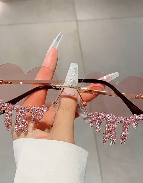 Load image into Gallery viewer, Fashion Women Heart Style Glasses with Decor Frame By Rhinestones New Multicolor Frameless Glasses
