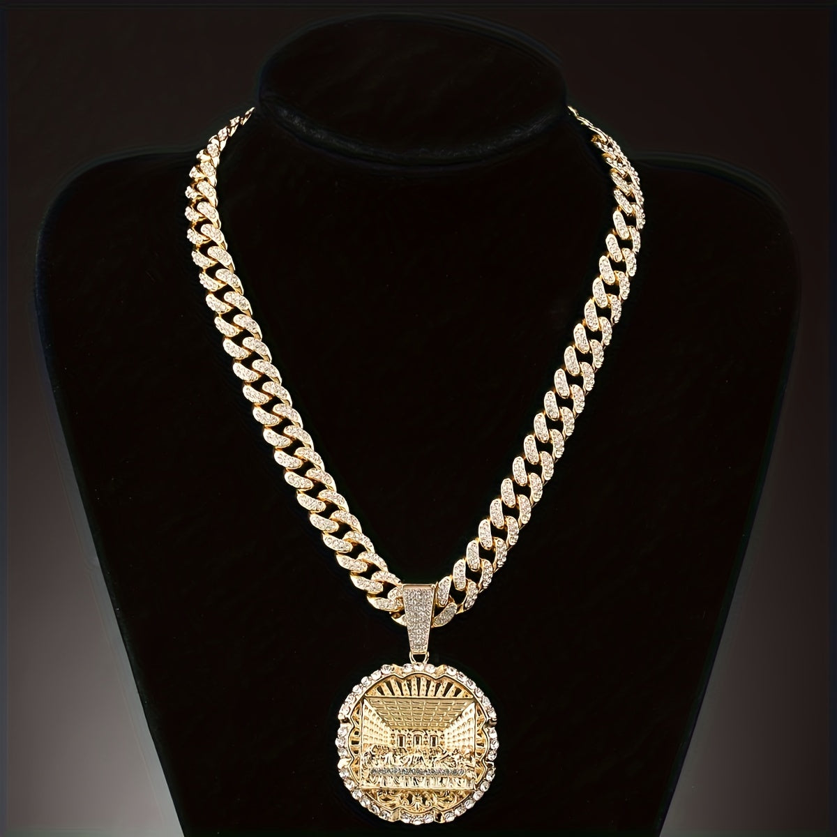Fashionable Cuban Chain Necklace - Synthetic Zirconia Pendant with The Last Supper Painting - Fashionable Jewelry for Men and Women - Gift Box