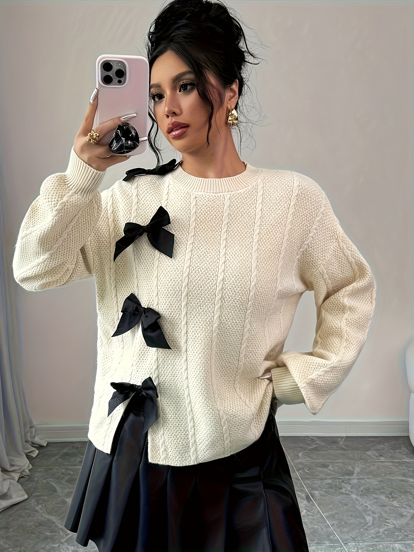 Women High-end Elegant Gentle Style Round Neck Bow Versatile Pullover Sweater