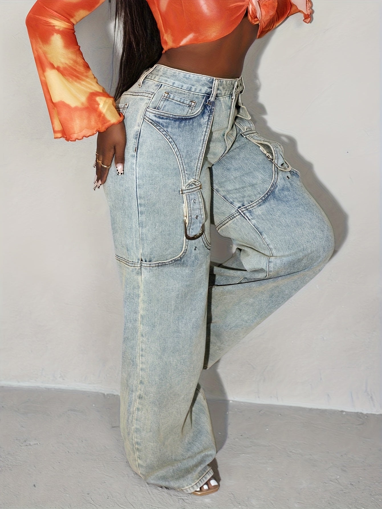 Women Vintage Cargo Jeans - Slim Fit High-Quality Denim with Multiple Pockets, Button Details & Built-In Zipper Closure, Machine Washable All-Season Casual Pants, Casual Attire, Relaxed Fit Pants, Durable Denim Fabric, Functi
