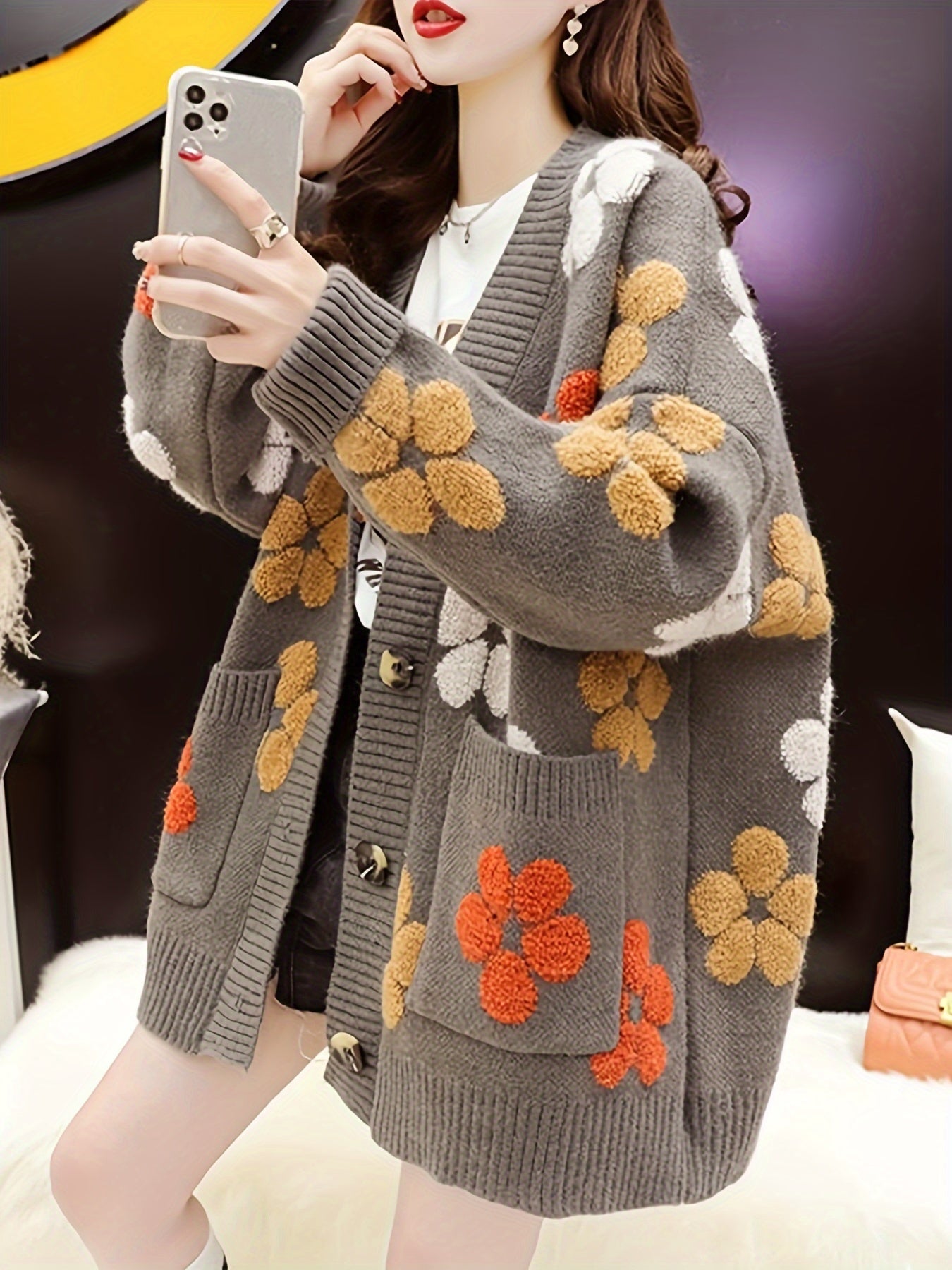 Women's Flower Print Cardigan V-Neck Short Eye-Catching 100% Polyester Button Detail Micro Elasticity Casual Knit Cardigan