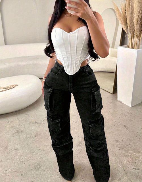 Load image into Gallery viewer, Women Cargo Jeans High Waisted Cargo Pants Y2k Baggy Wide Leg Denim Trousers With Flap Pockets
