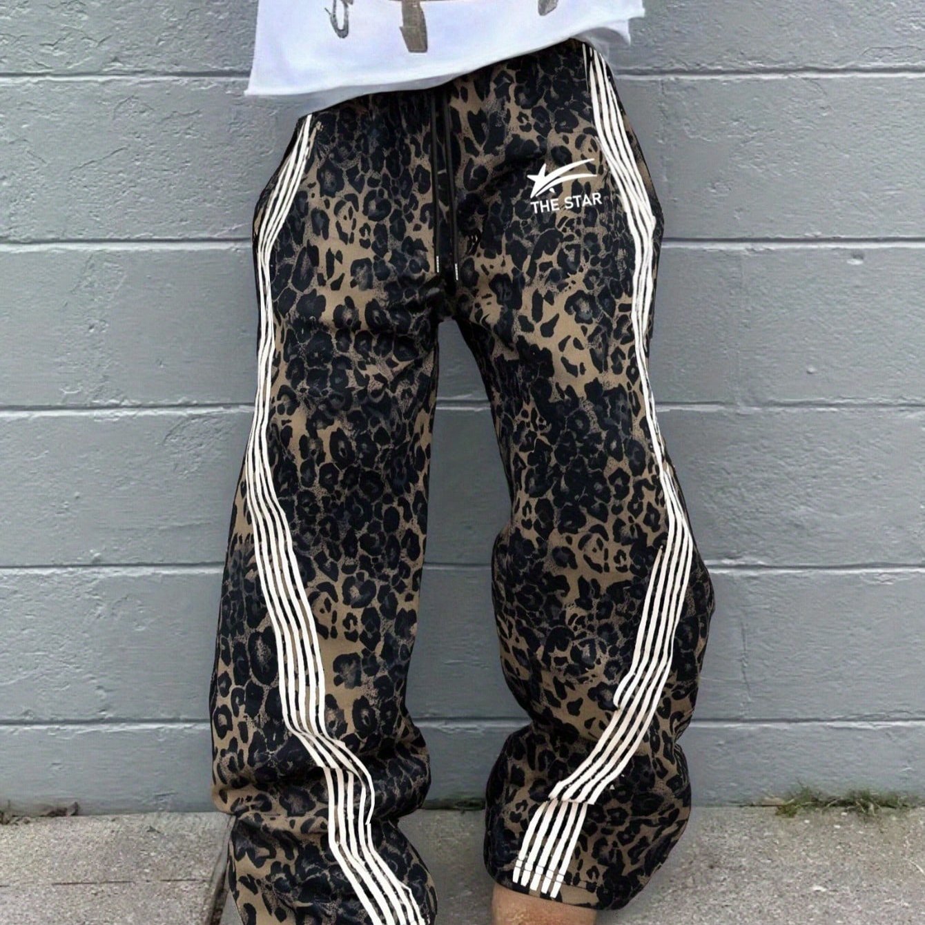 [Leopard Print, Sweatpants] Bold Graphic, Leopard Print Sweatpants - Men Jungle Joggers with Drawstring Waist, All-Season Casual Pants for Everyday & Formal Outfits - Streetwear Essentials