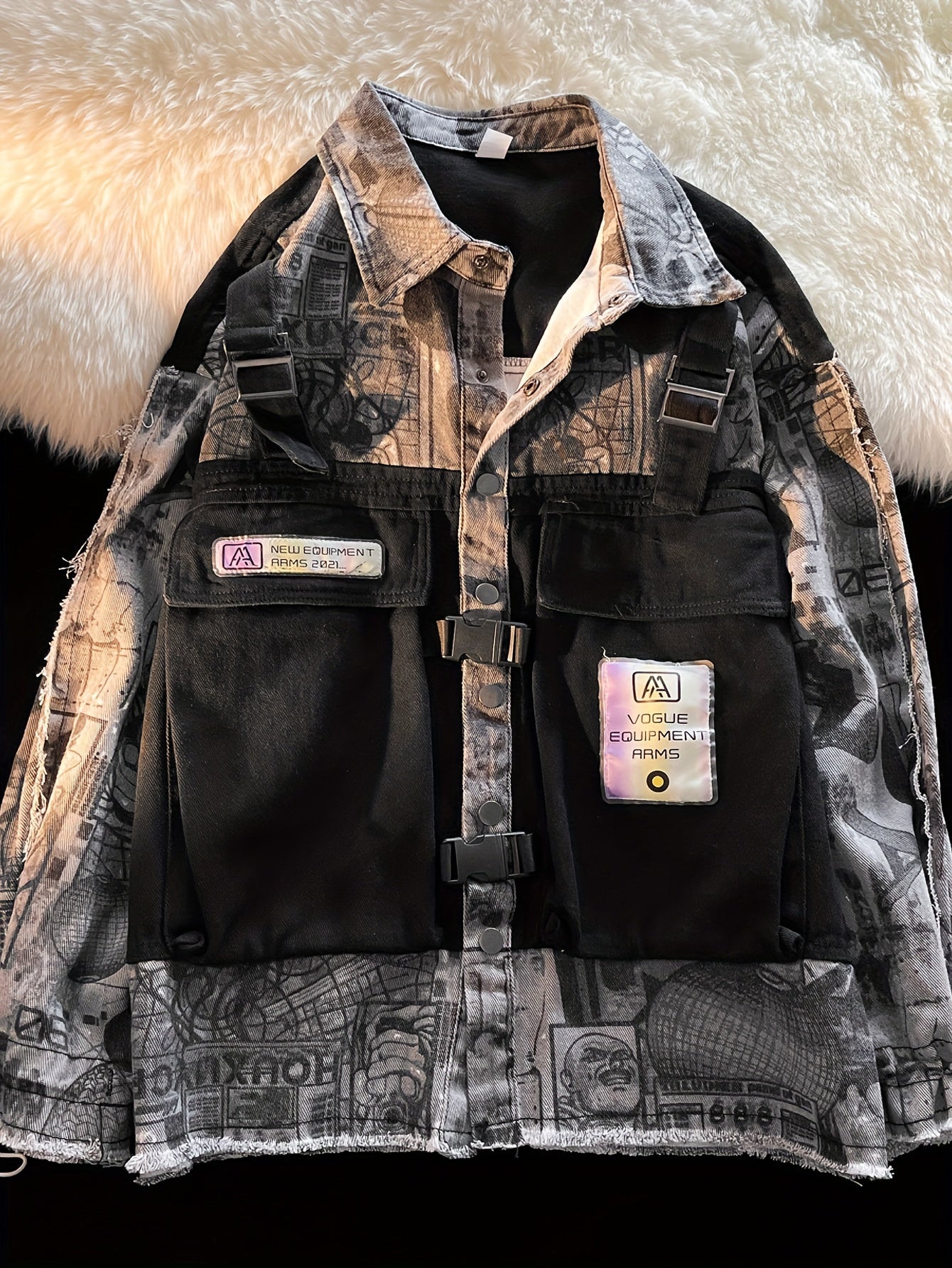 Trendy High Street Denim Jacket for Men with a Lapel And Spliced Design,