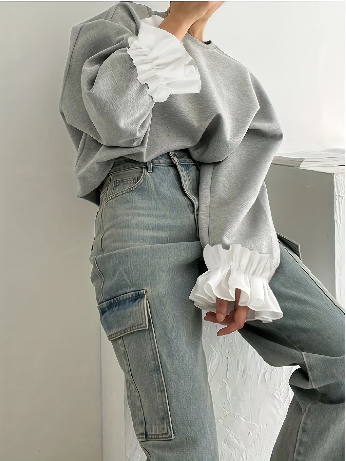 Plus Size, Women's Plus Size Oversized Sweatshirt - Fall Pullover Sweater with Elegant Ruffled Long Sleeves, Stretchy Fabric, Loose Fit Tops for Women (1XL-5XL) -  Relaxed Style, Chic Knitwear