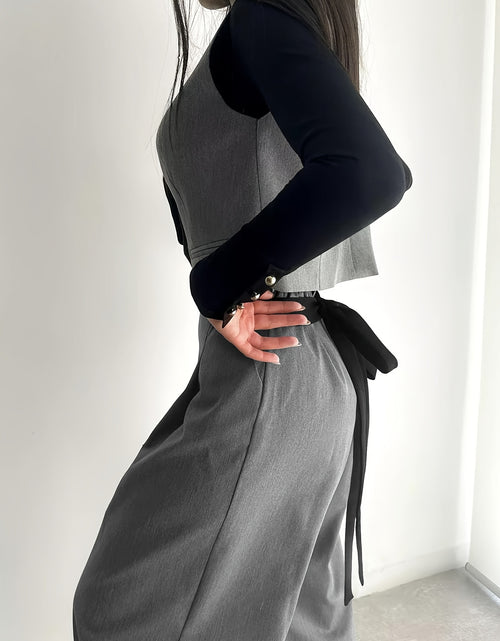 Load image into Gallery viewer, Women's High-Waisted Wide Leg Pants with Adjustable Tie Waist &amp; Pockets - Casual to Business Casual Loose Fit Trousers, Solid Color All-Season Machine Washable, Business Casual Trousers | Pleated Pants | Functional Pockets Tr
