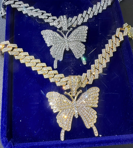 Shimmering Butterfly Rhinestone Anklet - Chic Cuban Link Chain for Women
