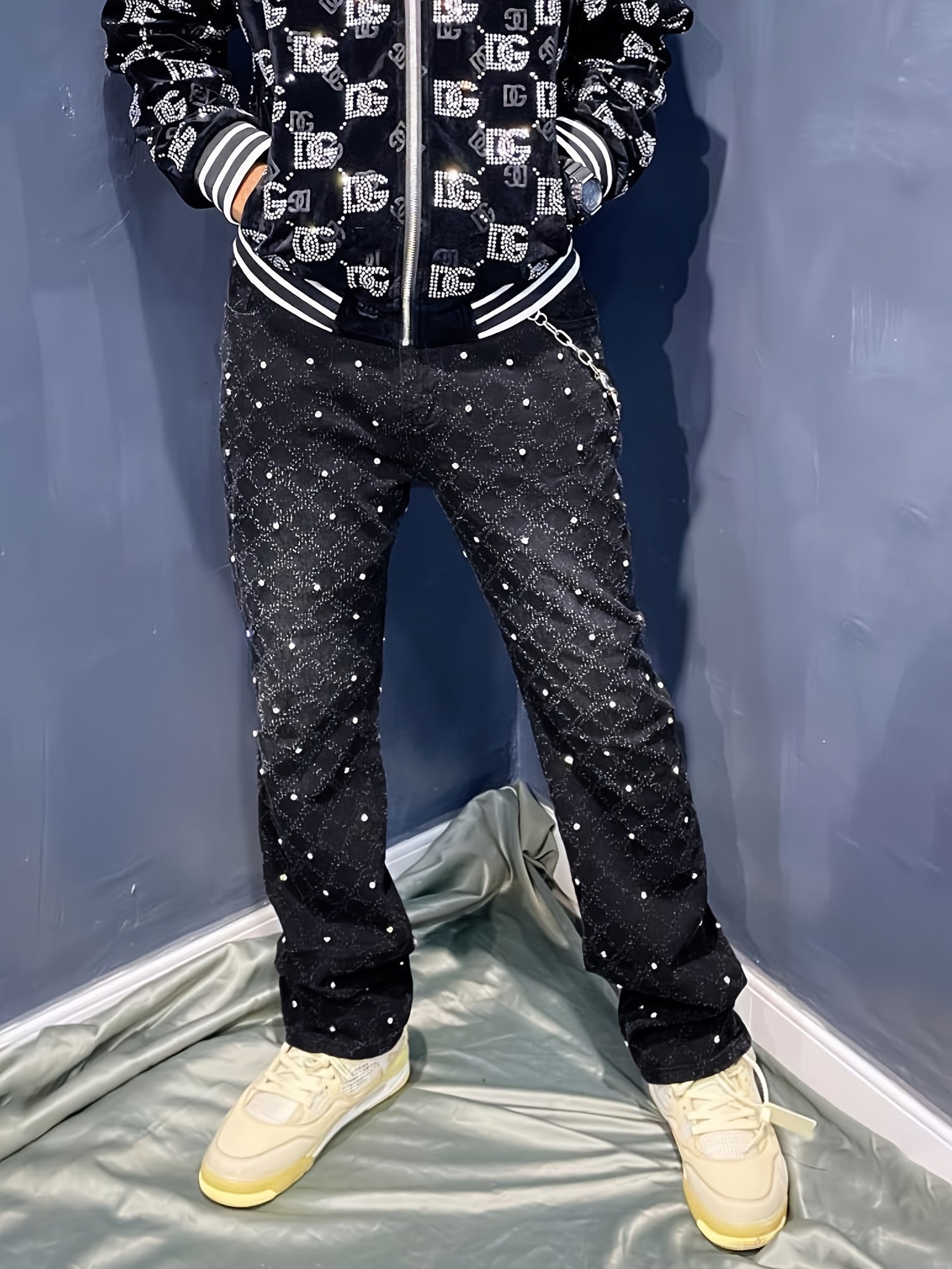 Men's Sparkling Elastic Straight Jeans ,Skinny Cotton Blend with Nail Drill Decoration