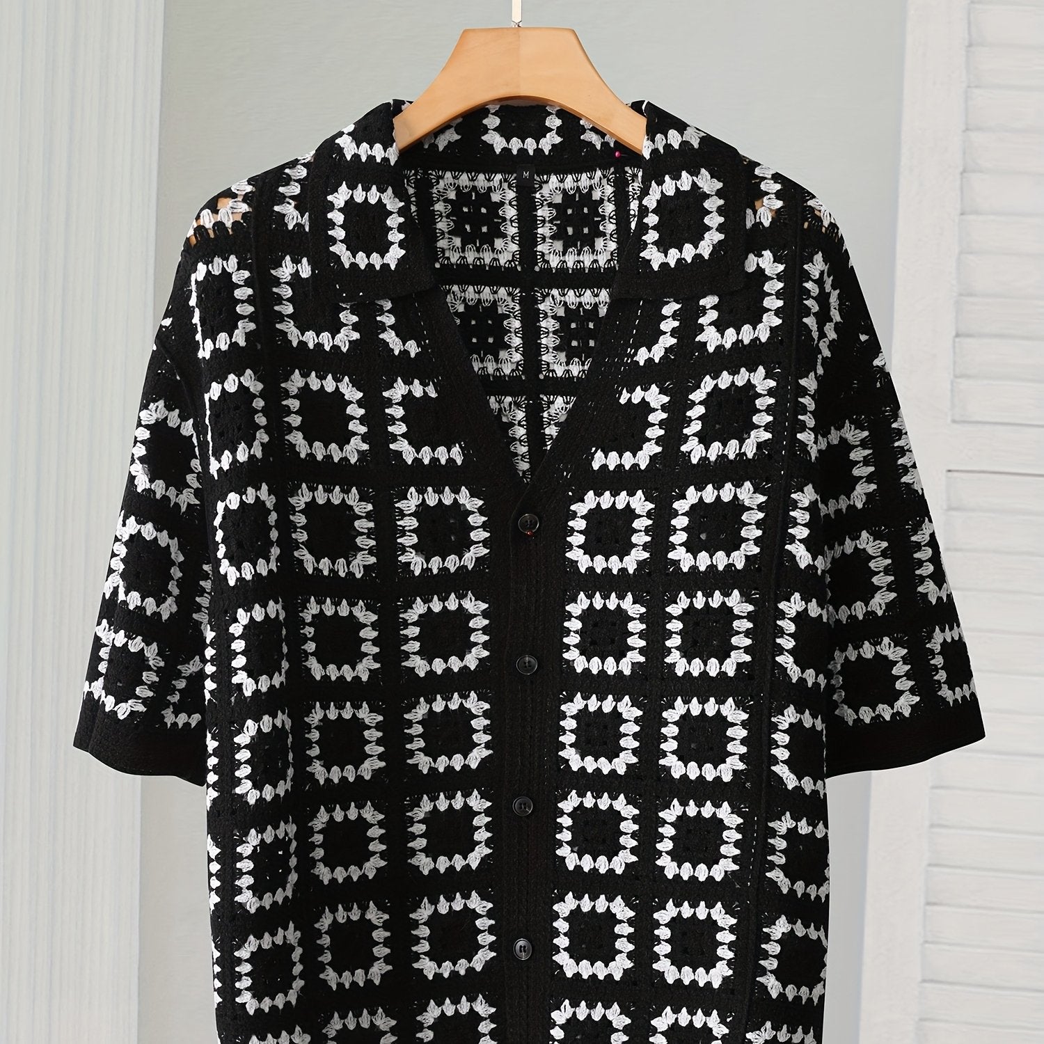 Men's Geometric Crochet Cardigan - Black & White Contrast Short Sleeve Open Front Button Detail, Relaxed Fit Casual All-Season Knit Sweater, Versatile Fashion, Classic Turndown Collar, Elegant Button Closure