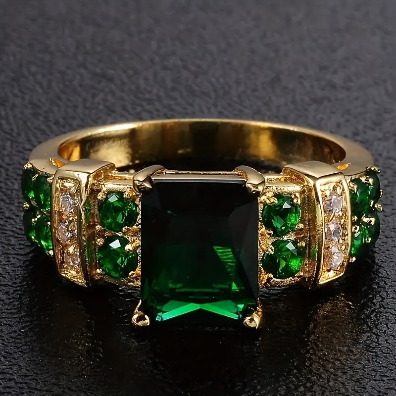 Elegant Golden-Tone Green Synthetic Zirconia Ring for Women – Retro Bohemian Style, Classic Versatile Jewelry Accessory with Emerald & Teal Gemstones, Perfect for Daily Wear or Gifting