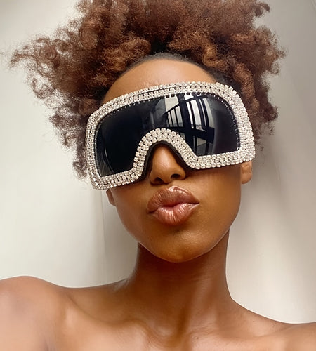 Fashionable Oversized Glasses With Rhinestone Embellishments Retro, Unique, High-tech, And Punk Styles.