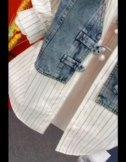 Load image into Gallery viewer, Women Easy on Denim Shacket, Featuring a No Zipper Button Design with a Two-Layer Appearance, Casual Blazer for Spring 2026  Versatile Plus Size Outerwear
