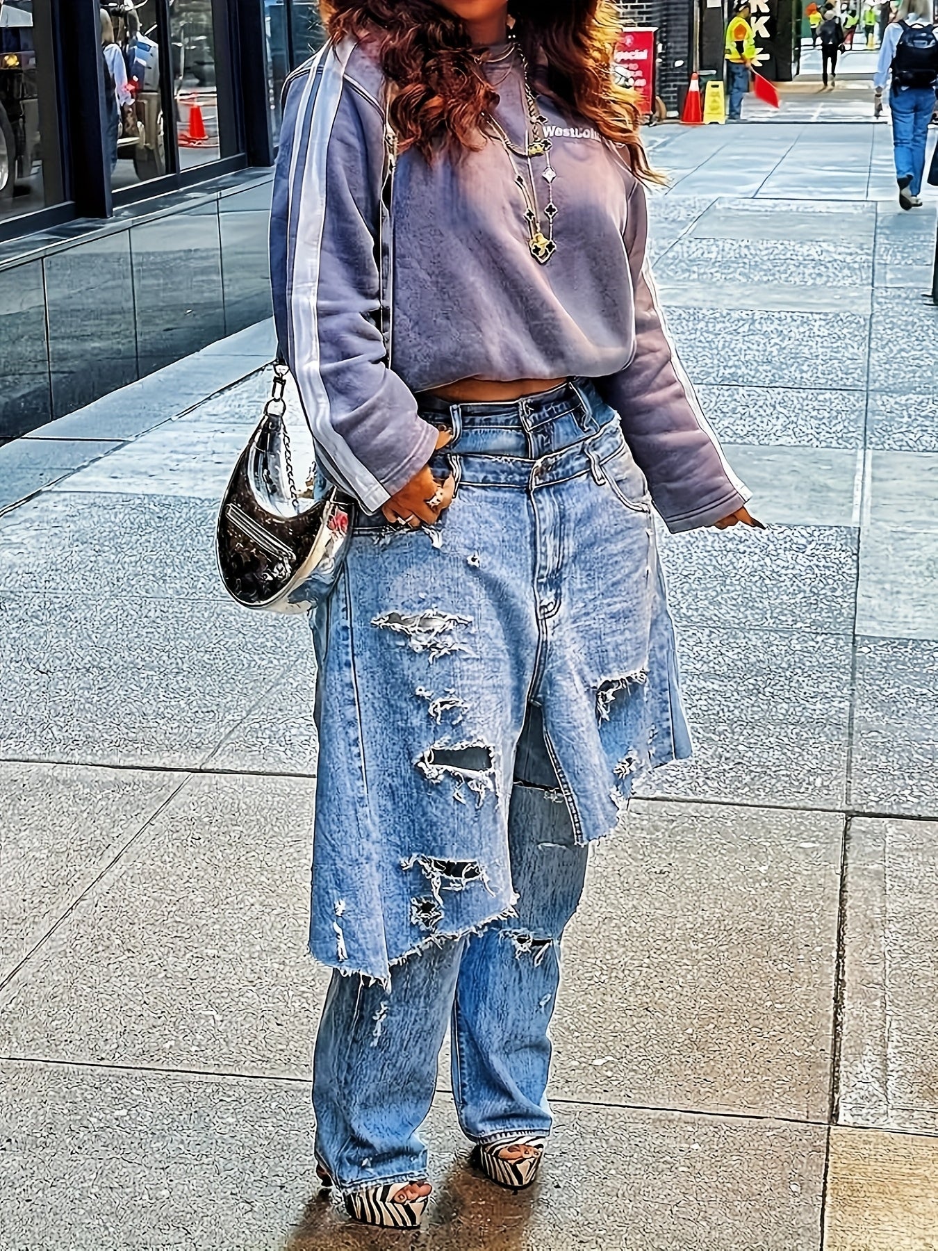 Edgy, Deconstructed Jeans  Women's 2-in-1 Low Rise Vintage Wash & Asymmetric Distressed Rips - Edgy Streetwear Denim Pants