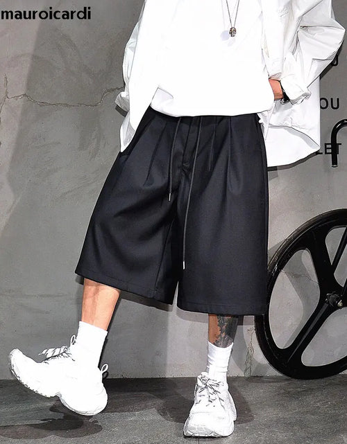 Load image into Gallery viewer, Baggy Casual Black Wide Leg Shorts for Men Elastic Waist Drawstring Loose Fitting
