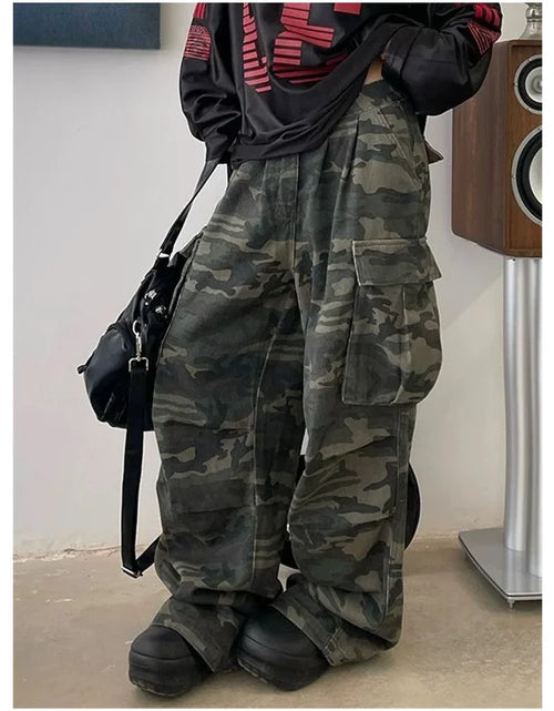 Load image into Gallery viewer, Military Green Women  Jeans High Waist Vintage  Baggy Wide Leg Denim Trouser
