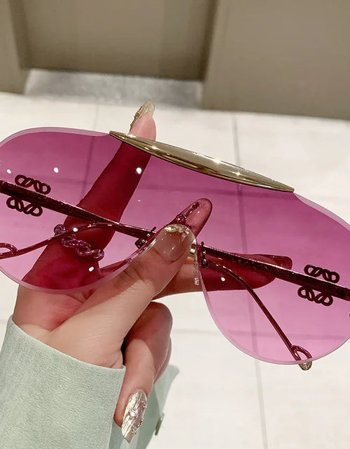 Load image into Gallery viewer, Women's Oversize Rimless One Piece Shield Sunglasses Gradient UV400 Fashion Alloy Frame Casual Shades Y2K Style
