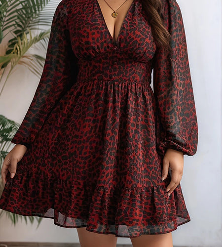 Plus Size 2025 Spring New Women's Sheer Jaguar Printed Double Layers Long Sleeve Dress Polyester Material