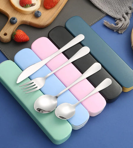 4 Pieces of Knives, Forks, Spoons and Tableware, Tableware with Storage Box, Portable Tableware