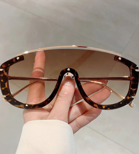 Stylish Women Sunglasses Fashion Gradient Outdoor Sports Shades Trendy Luxury Brand Design Futuristic Men Sun Glasses