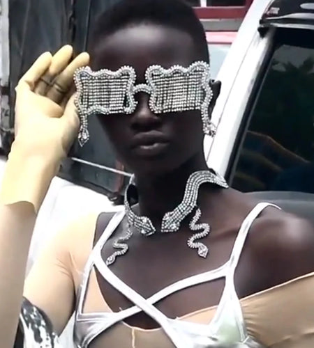 Stonefans Wavy Square Eyeglass Frame Snake Pendant Fashion Jewelry Collapsible Full Rhinestone Sunglasses Frame Face Accessories